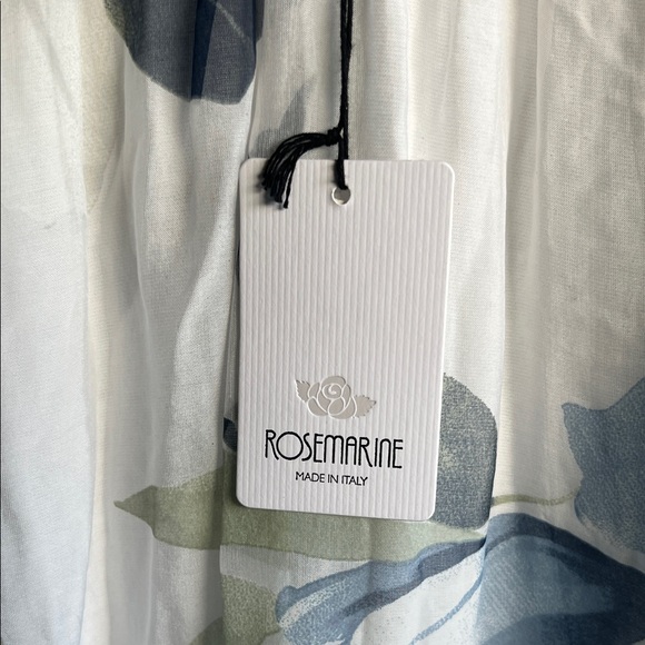 Knee Length Floral Dress - Picture 2 of 6